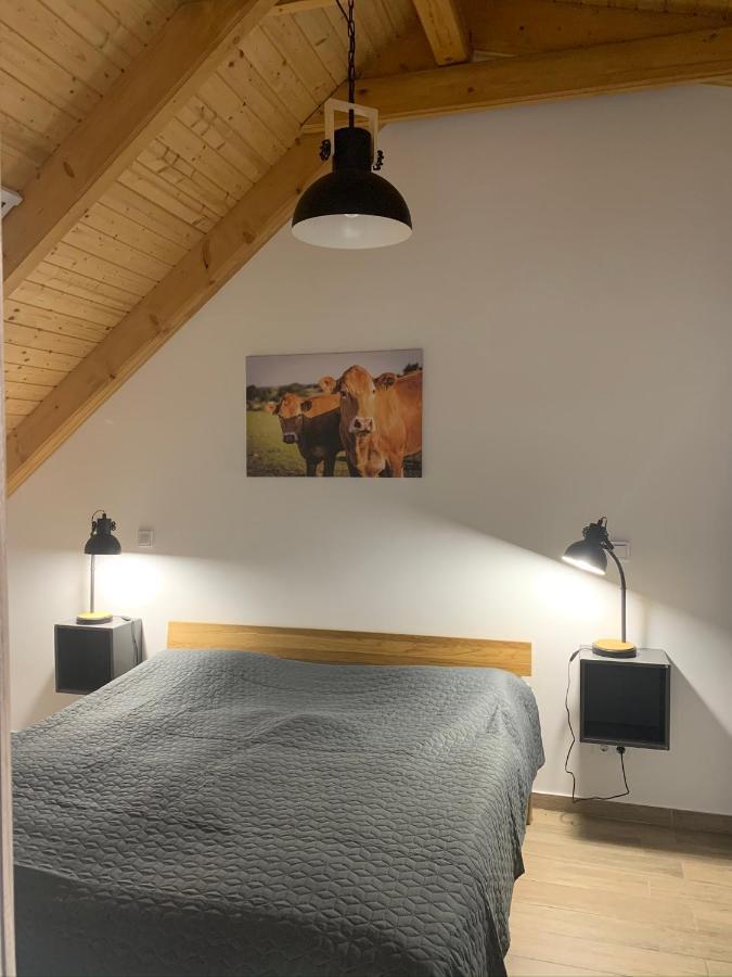 Oeregtoelgy Apartman Szár Εξωτερικό φωτογραφία